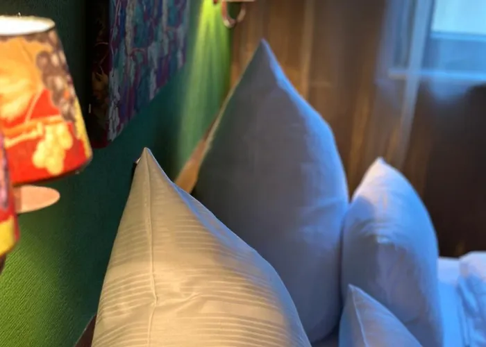 Lesura Ferien- リーザー